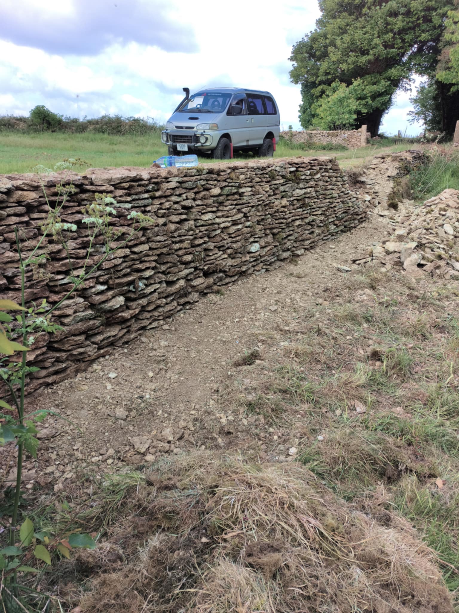 Dry stone garden wall built in Cirencester